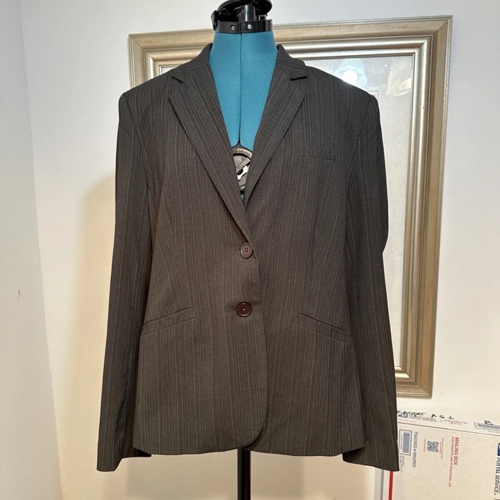 Script Women’s Brown Pinstripe Lined Stretch Blazer Jacket Size 14